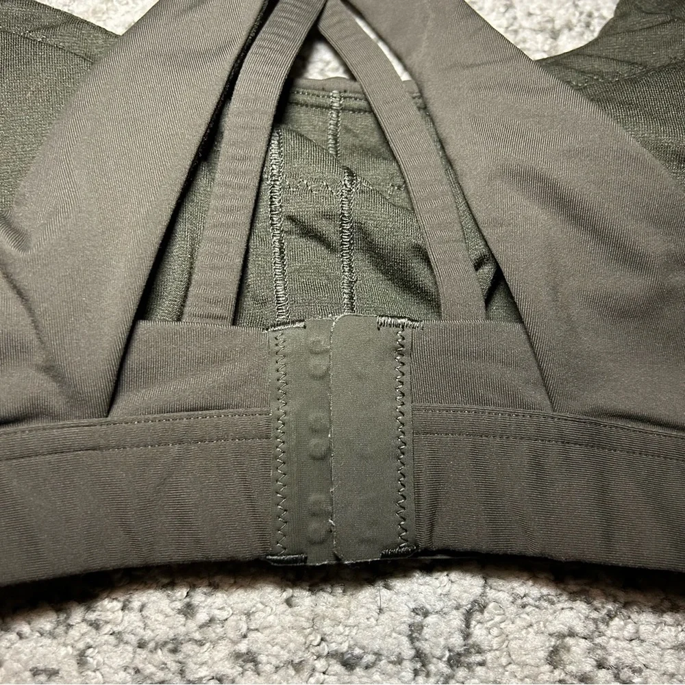 Lululemon Dark Olive Stash it All Padded Sports Bra Size 6